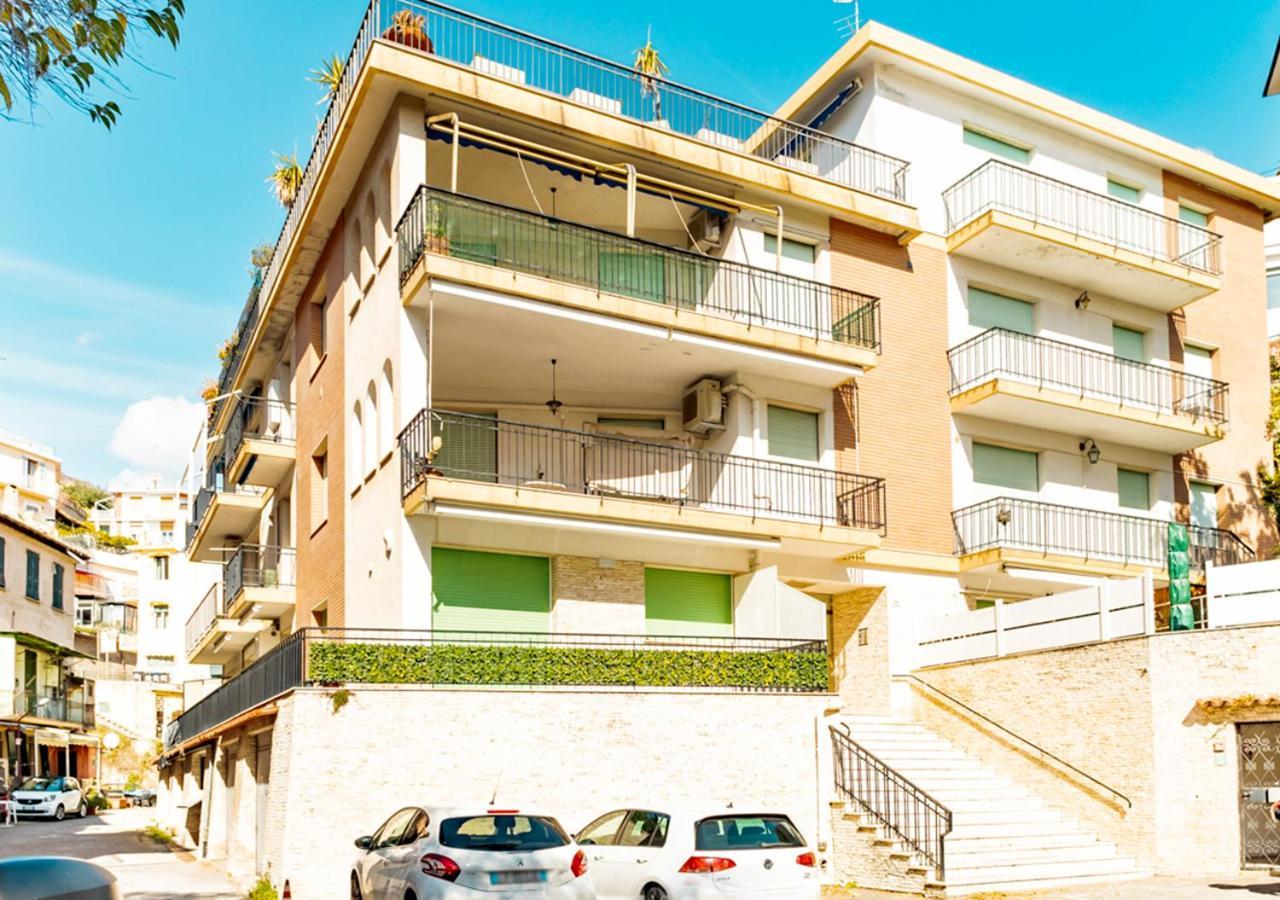 Ferienwohnung 200 Metri Dal Mare Relax Con Ampio Terrazzo Alassio Exterior foto